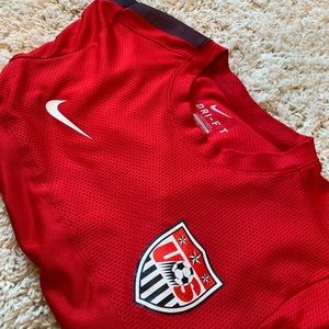Nike US training shirt